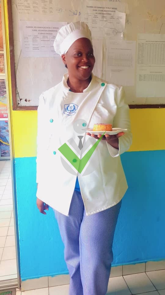 Laura Ambadiang Ayaba