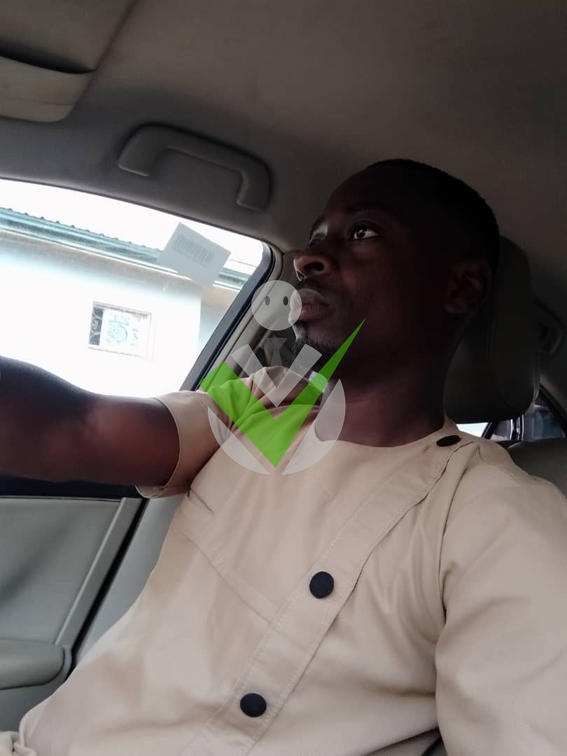 Arouna Njindi