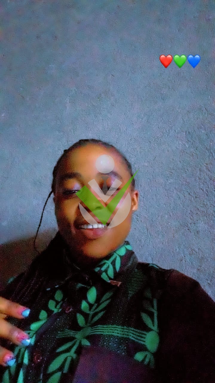 Chenwieh Evette