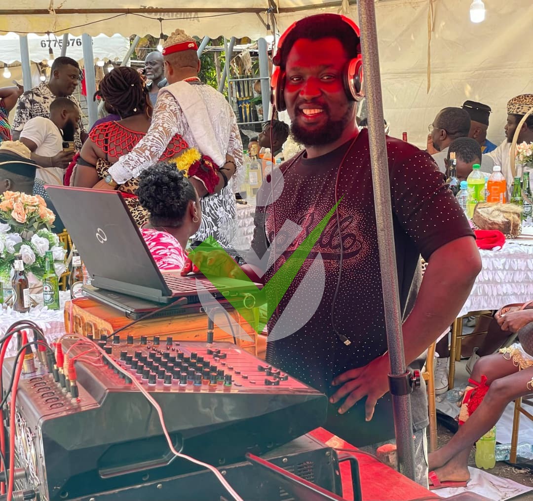 DJ JOE WHITE Joseph