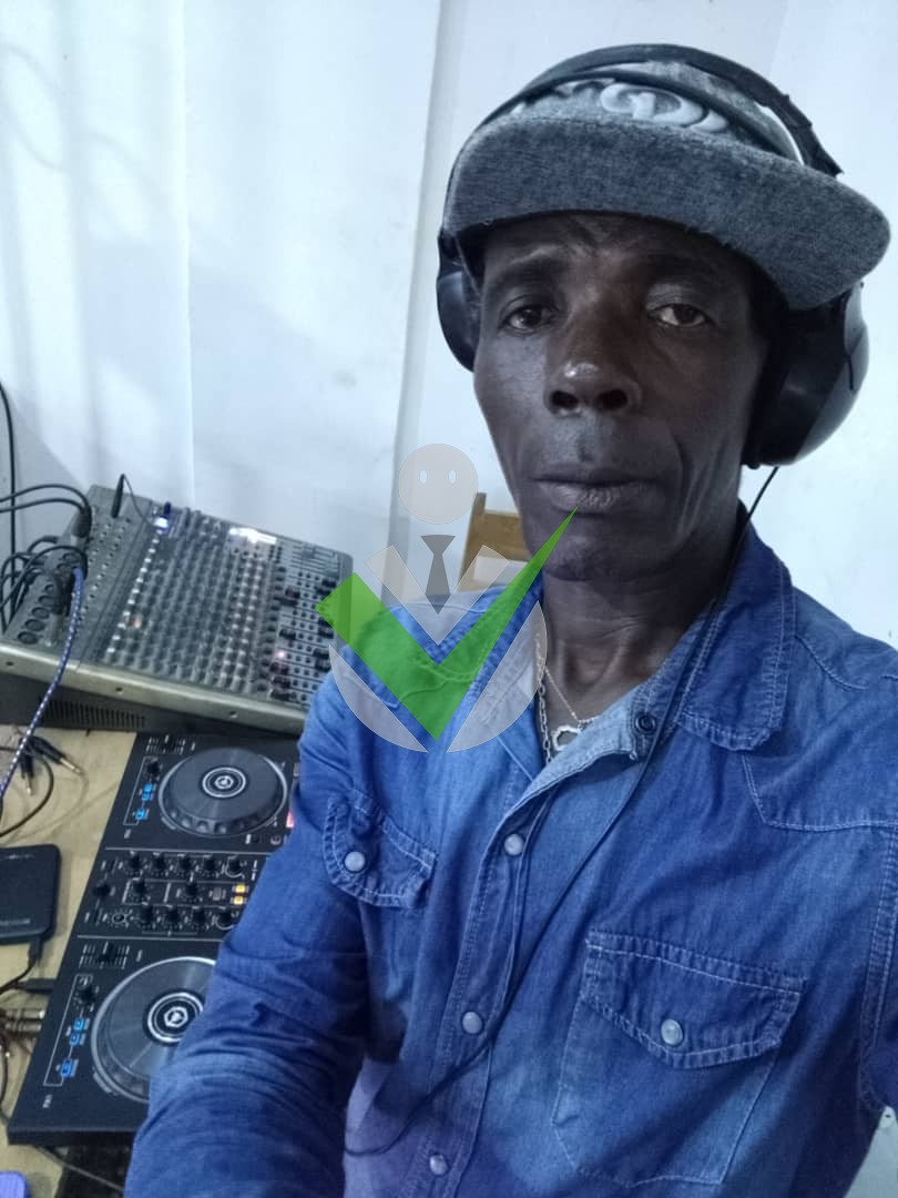 DJ Eloss