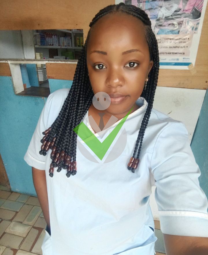Djoumessi donkeng lucraisse