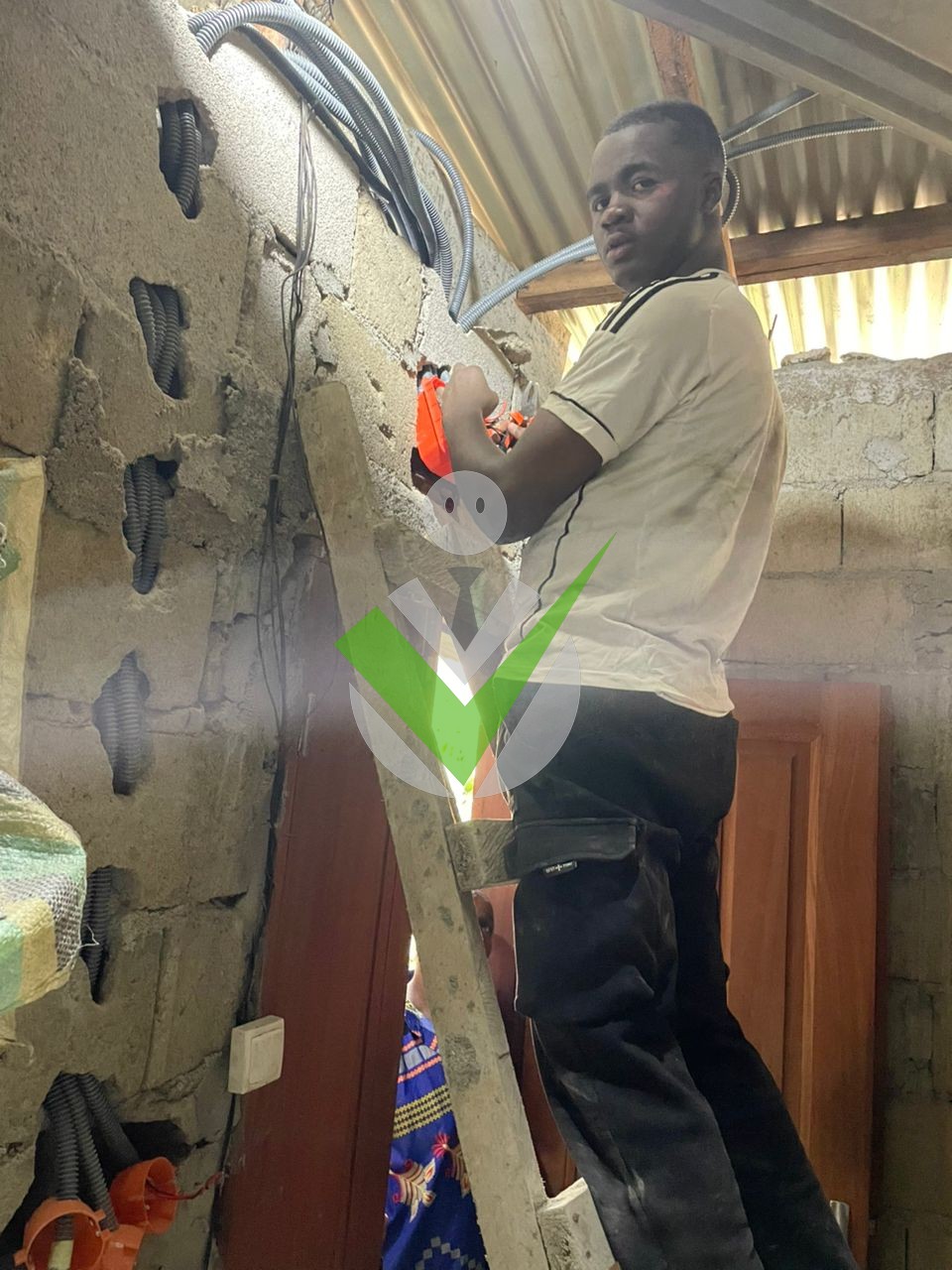 Bris Fokoua
