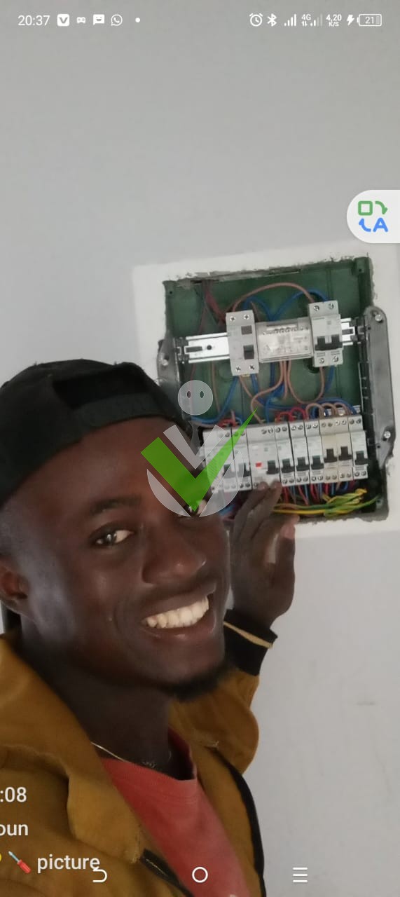 Ngonga Loïc