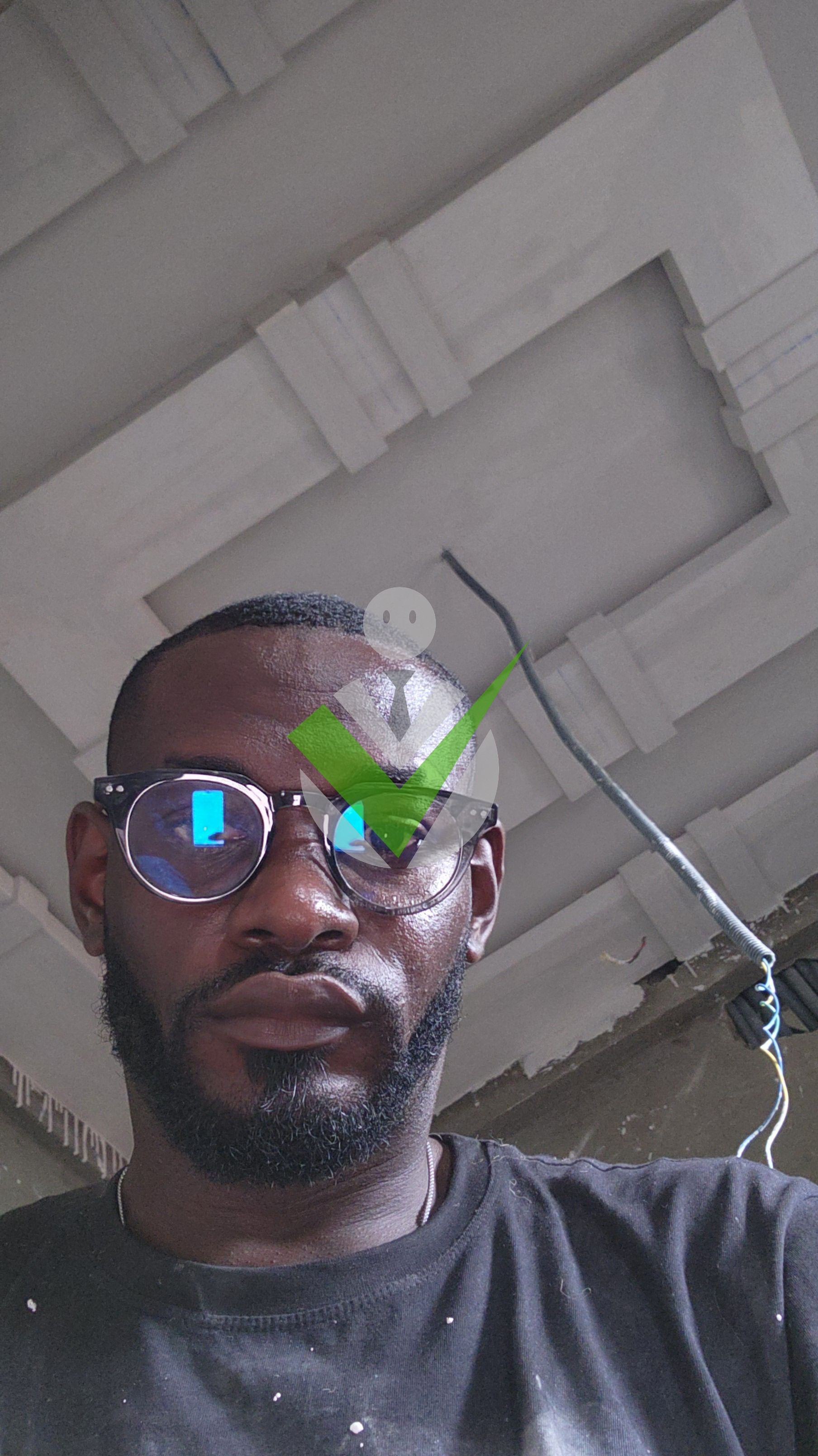 Franck Christian Eboumbou holo