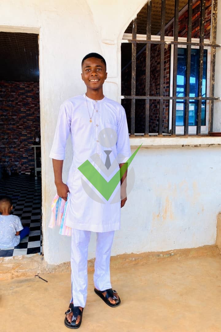 Akoni Ankiambom