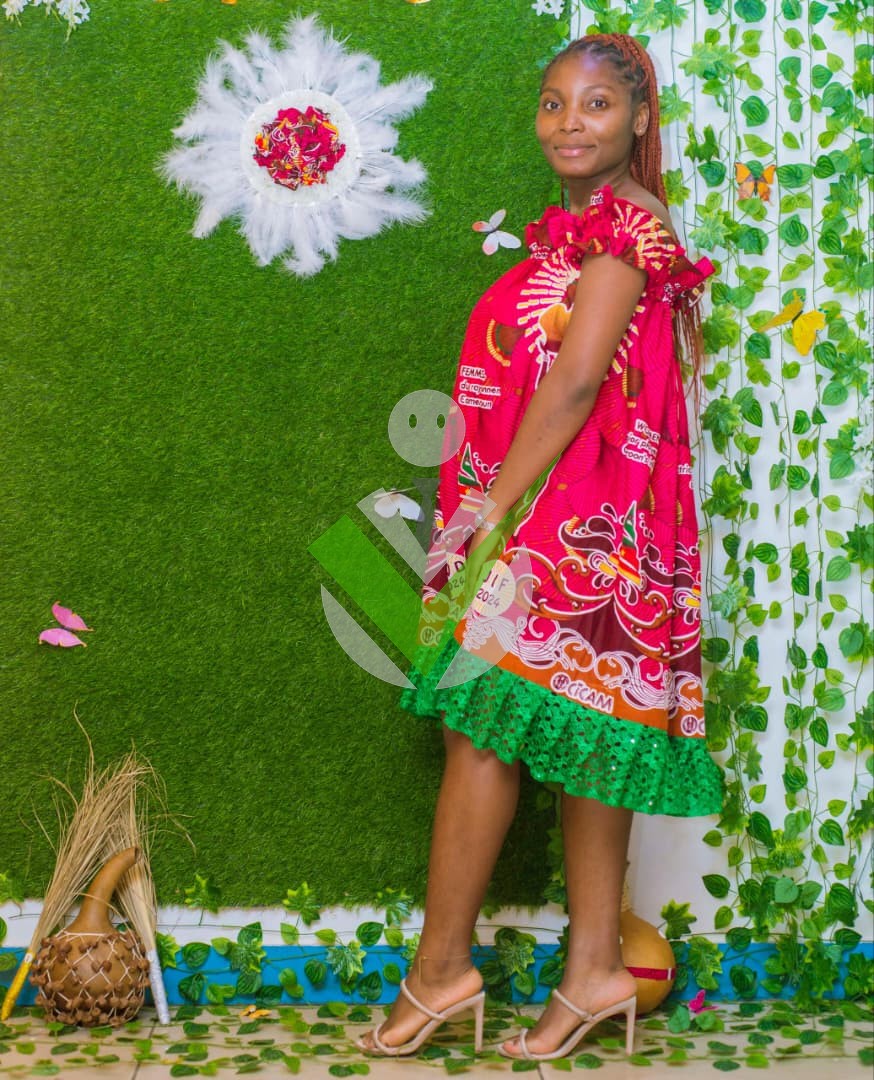 ESSANA INES