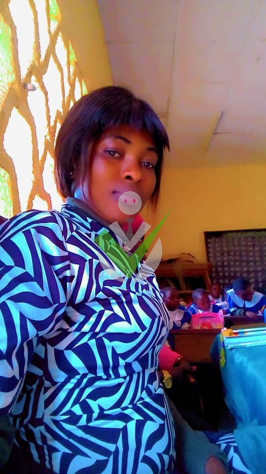 REINE MENOUE