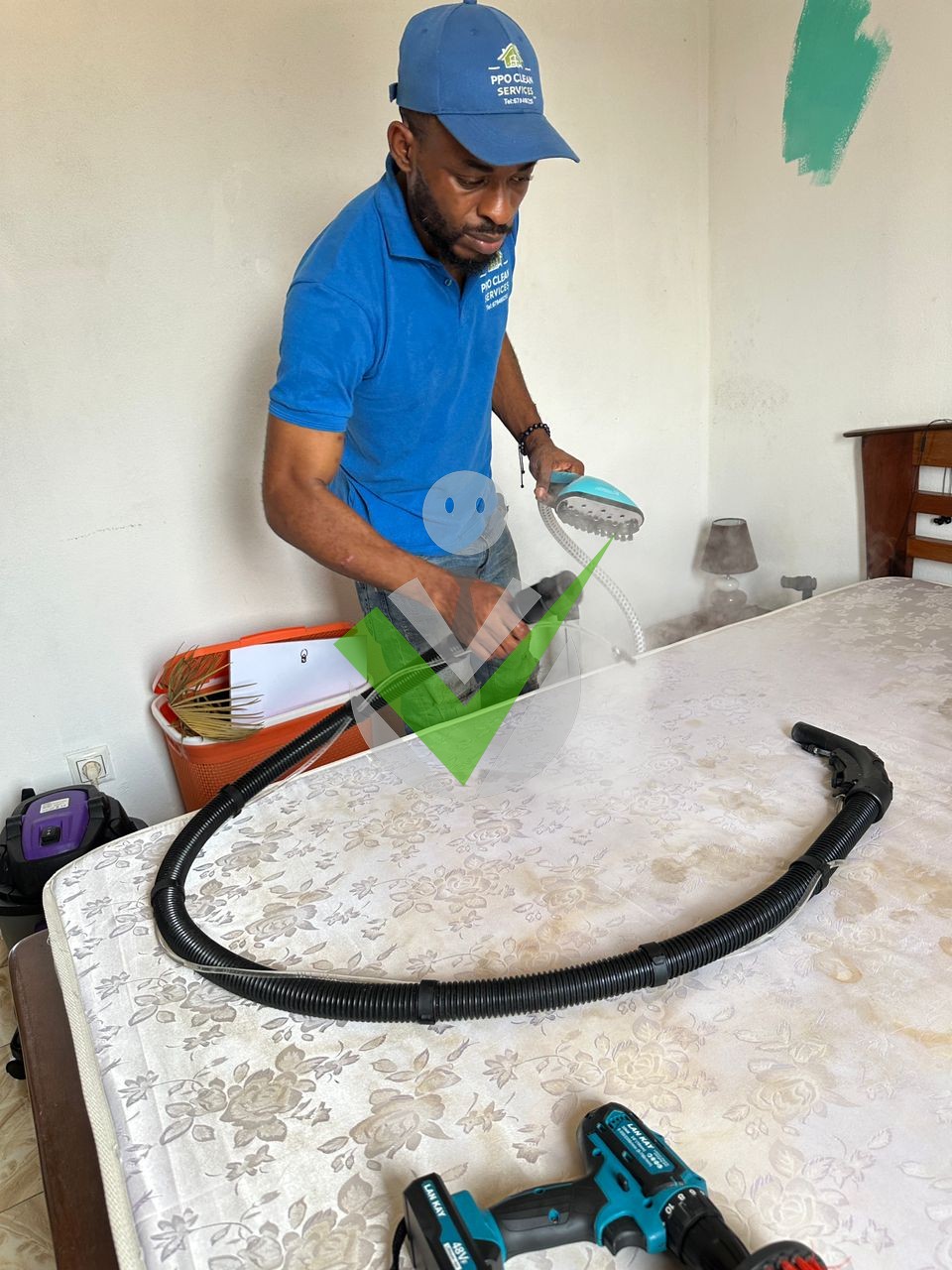 Simon Nana