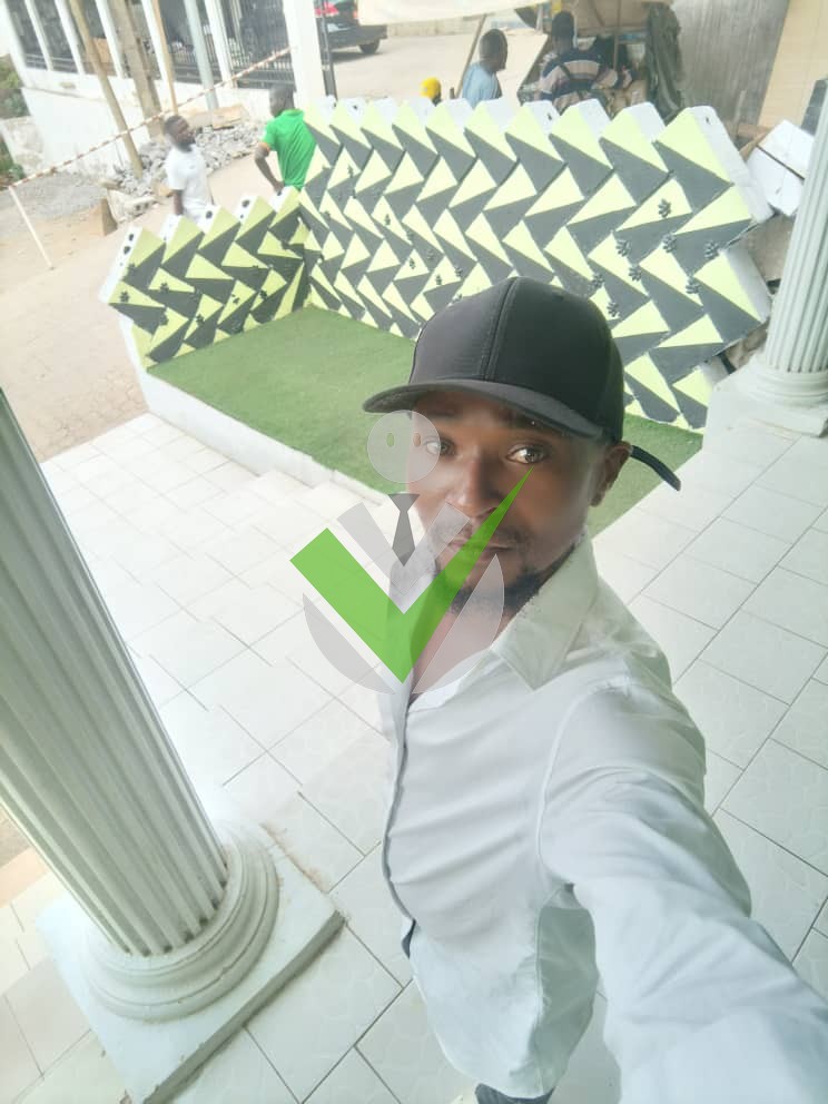 Cédric Mbele