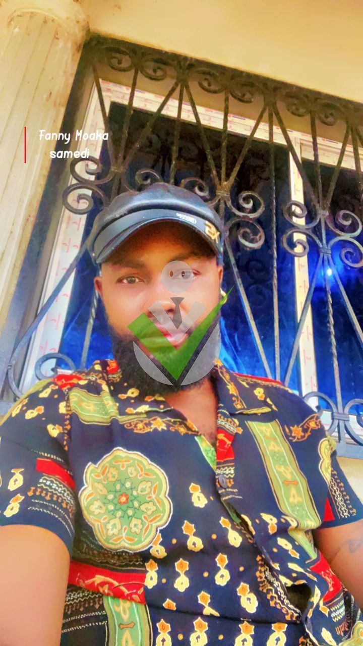 Oloume moaka Francis