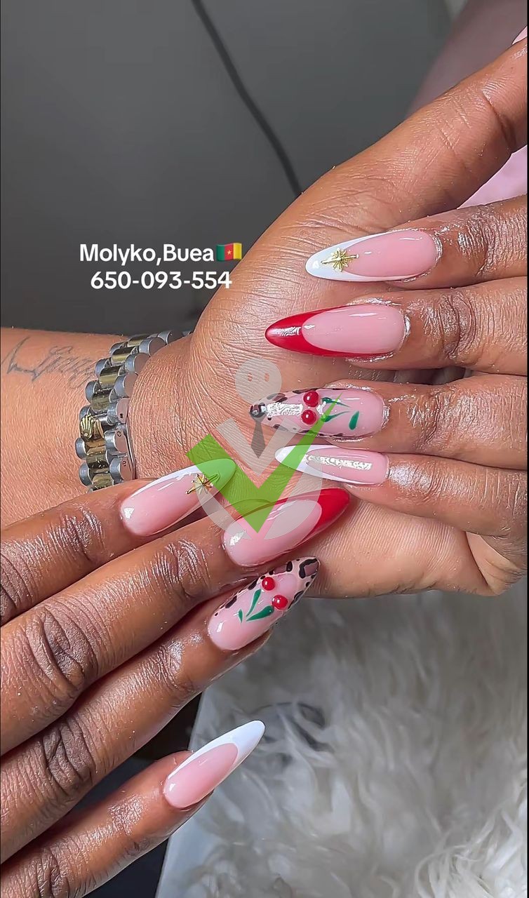 GV nails by Helena