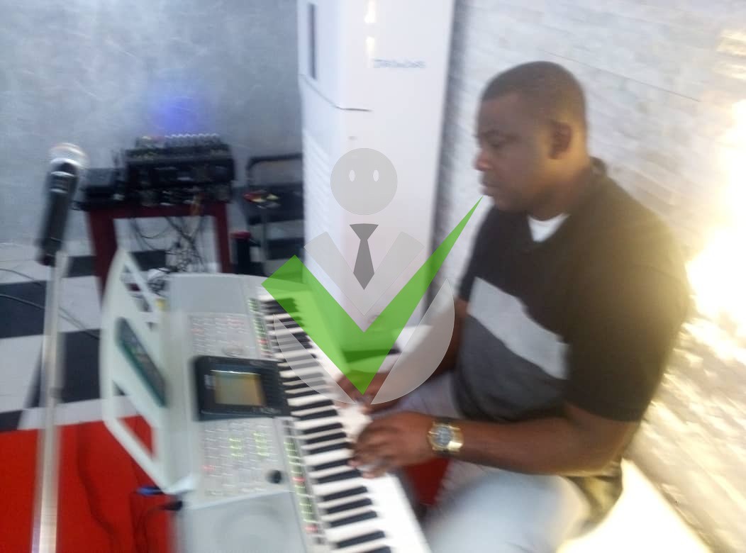 Emmanuel OTIA