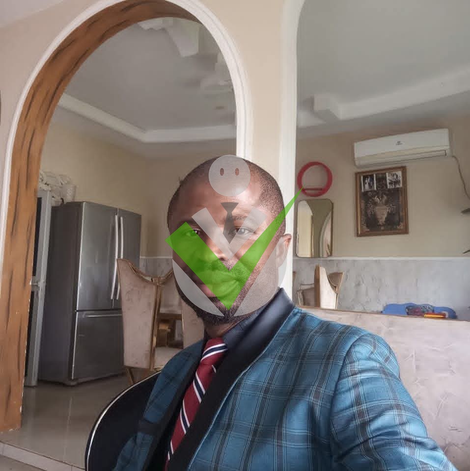 Saturnin Omboko